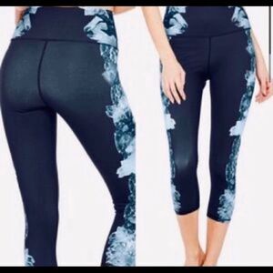 ALO YOGA | Dark Crystal Leggings